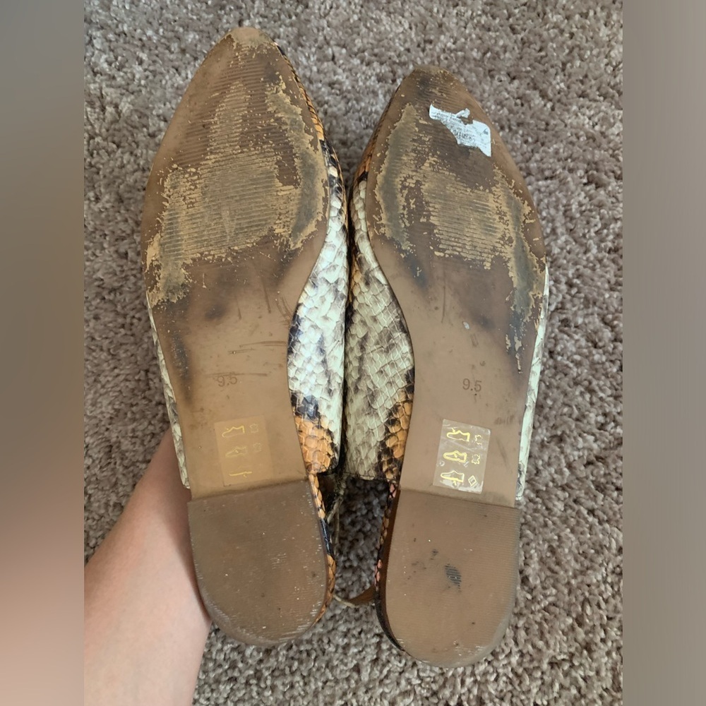 Womens Black Snakeskin-Print Slingback Flats - Picture 11 of 13